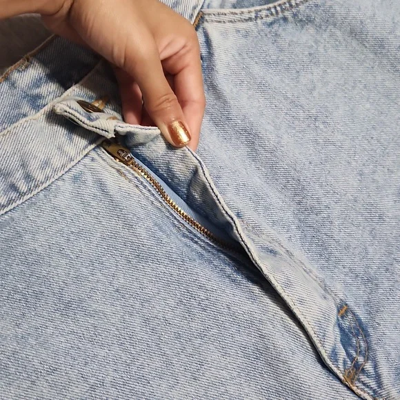 Vintage Wrangler Light Wash High Rise Tapered Leg Baggy Relaxed Mom Jeans - Picture 8 of 9